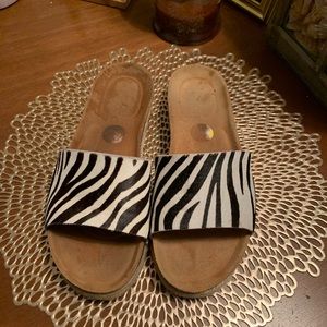 Women’s yokono slides